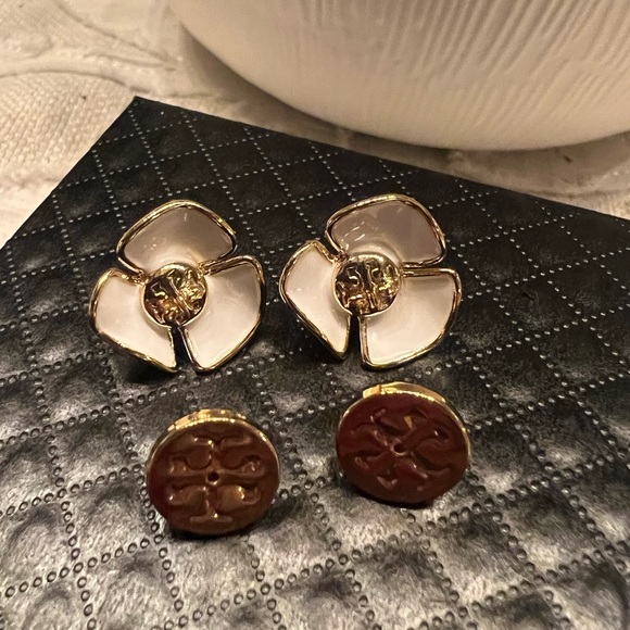 Tory Burch Fleur Stud Earrings - Picture 3 of 3
